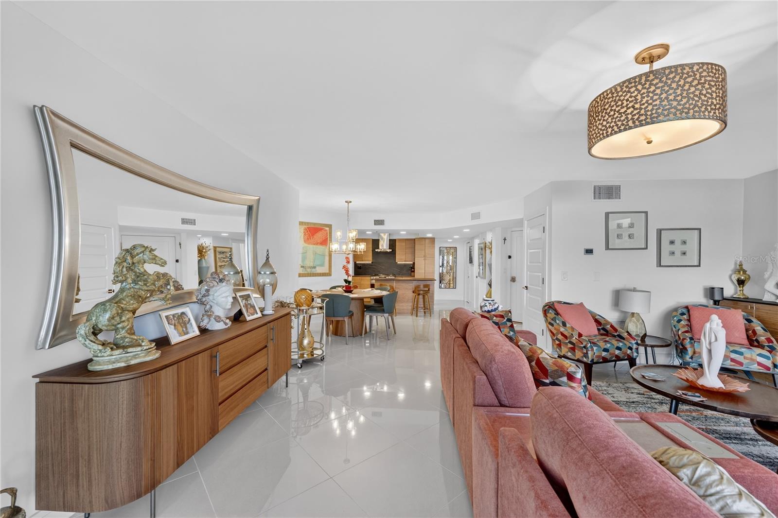 Image 5 of 55 For 1765 Jamaica Way 101