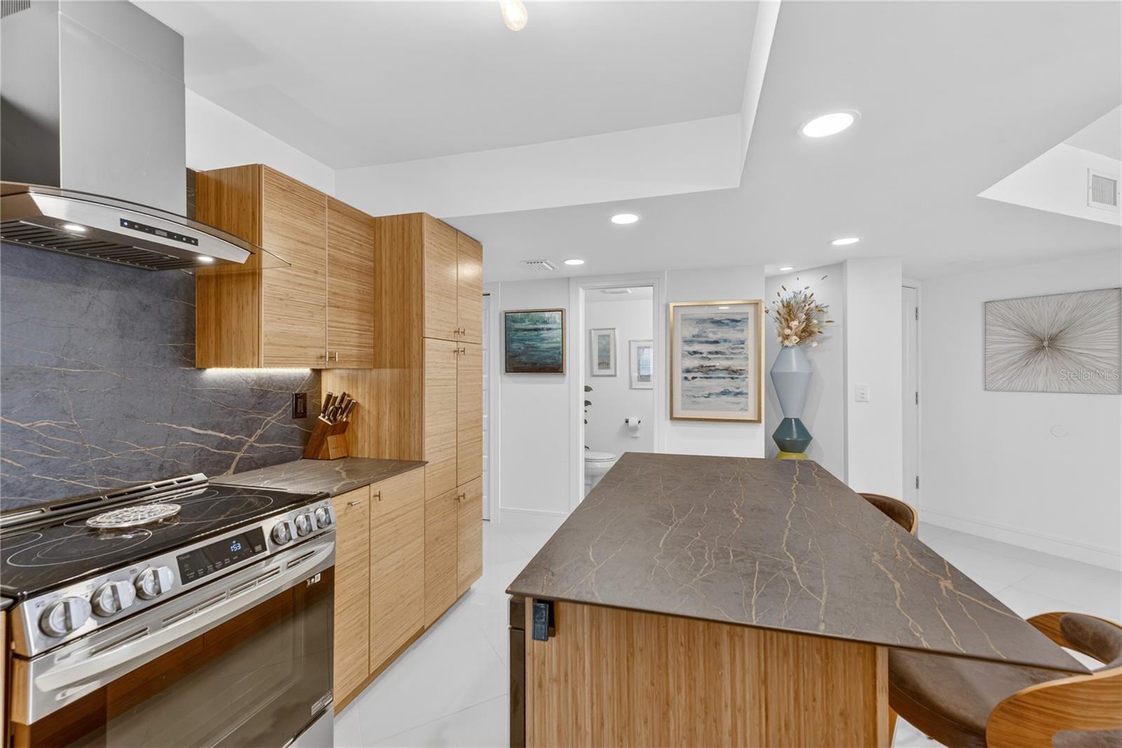 Image 6 of 55 For 1765 Jamaica Way 101