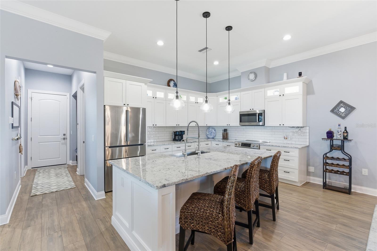 Image 13 of 81 For 29527 Leah Road