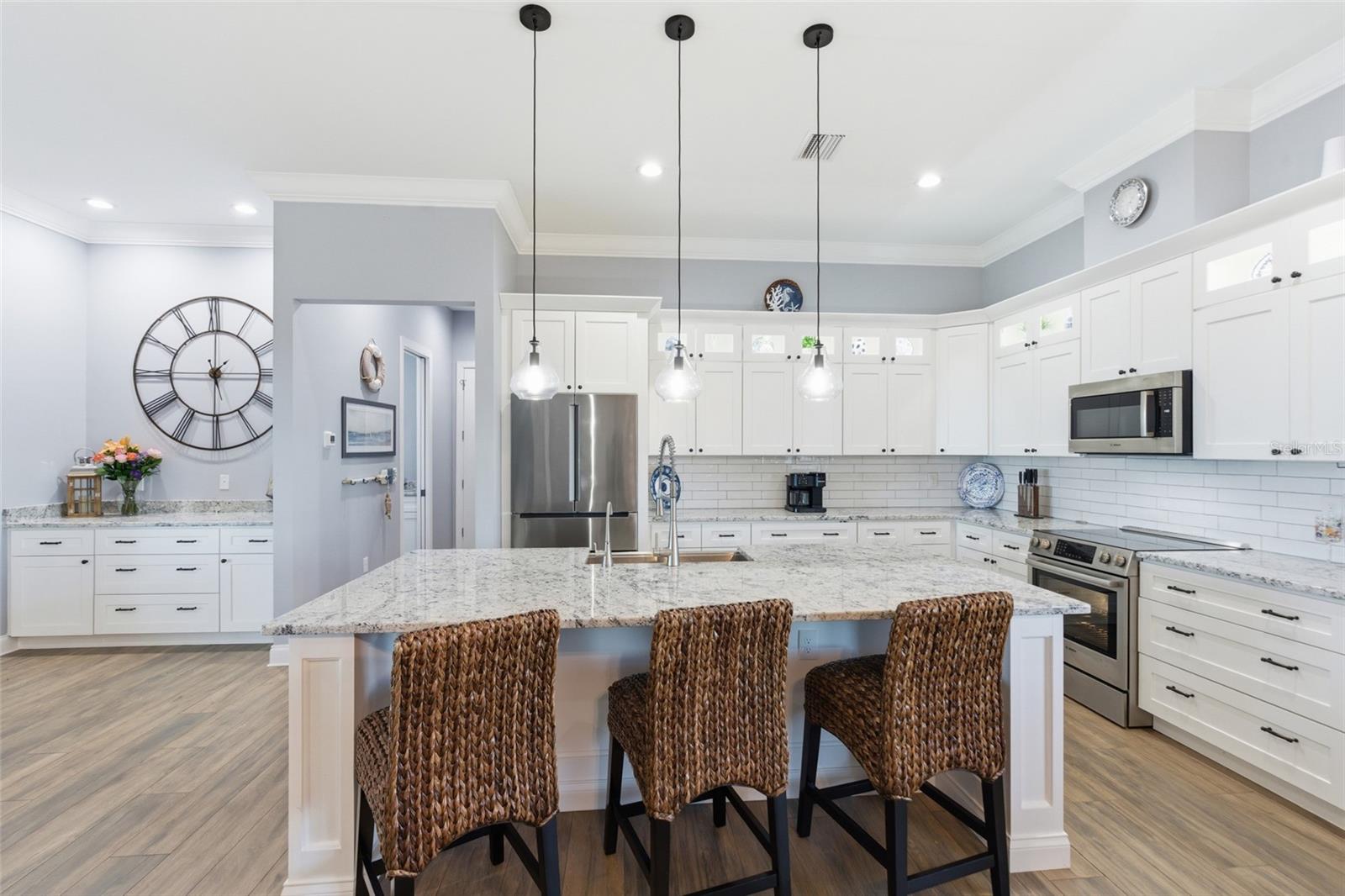 Image 2 of 81 For 29527 Leah Road