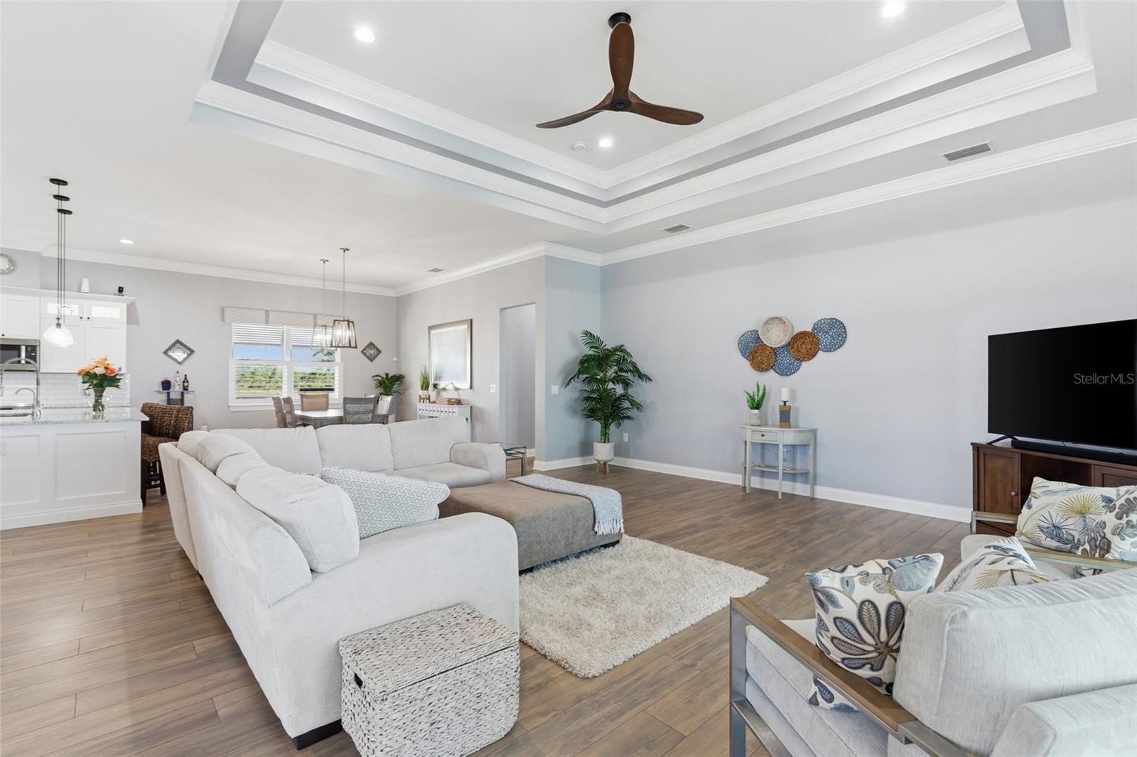 Image 7 of 81 For 29527 Leah Road