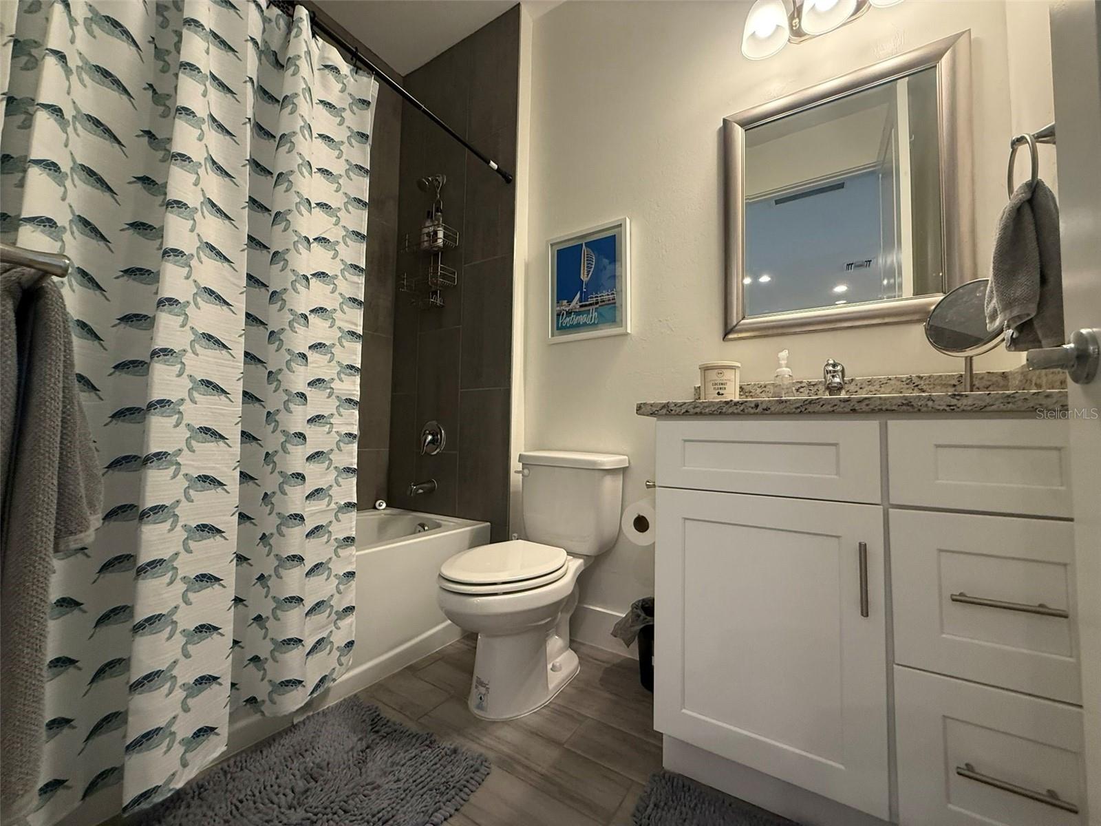 Image 10 of 17 For 2301 Magdalina Drive 112