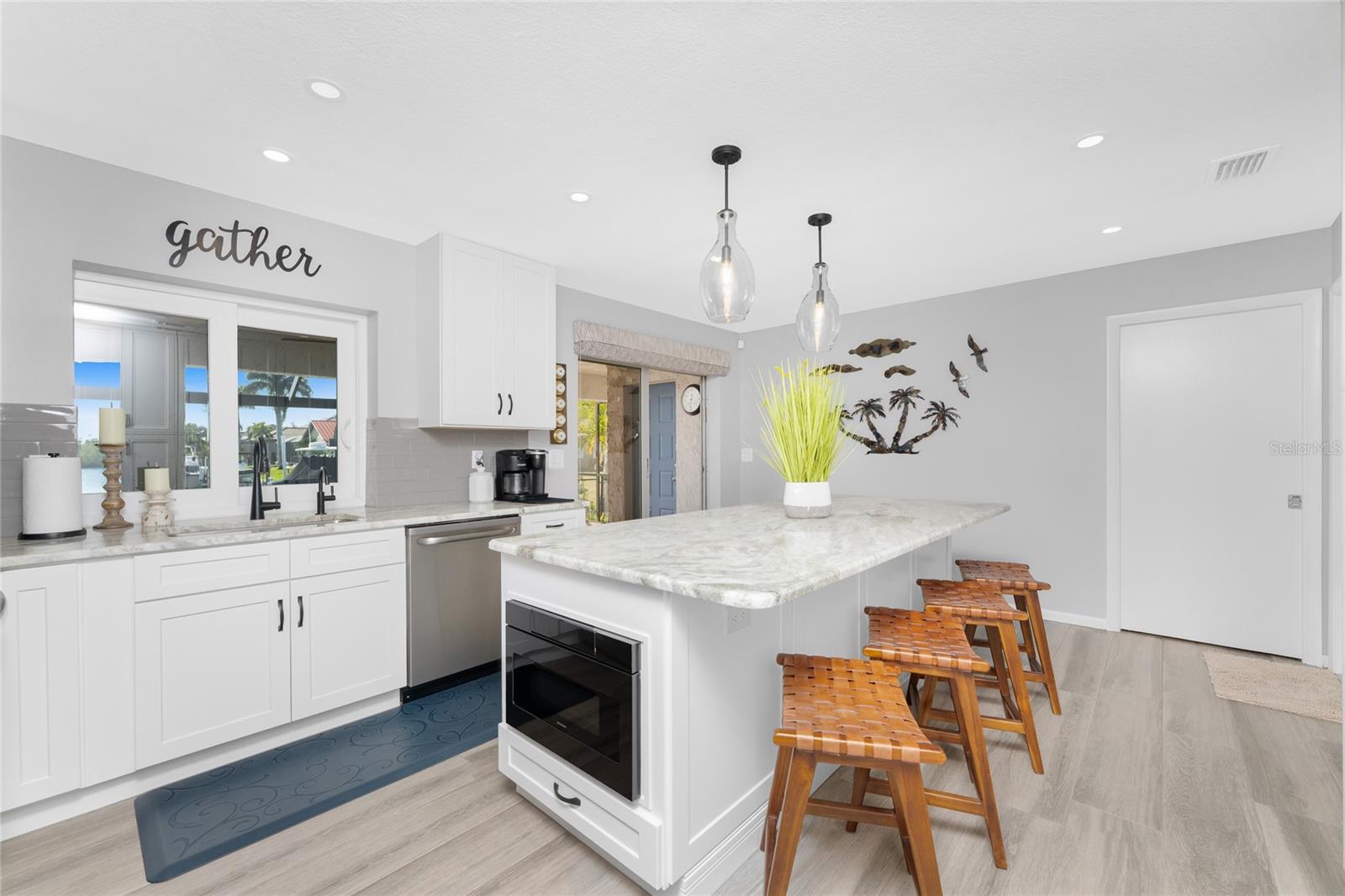 Image 16 of 88 For 2611 Ryan Boulevard