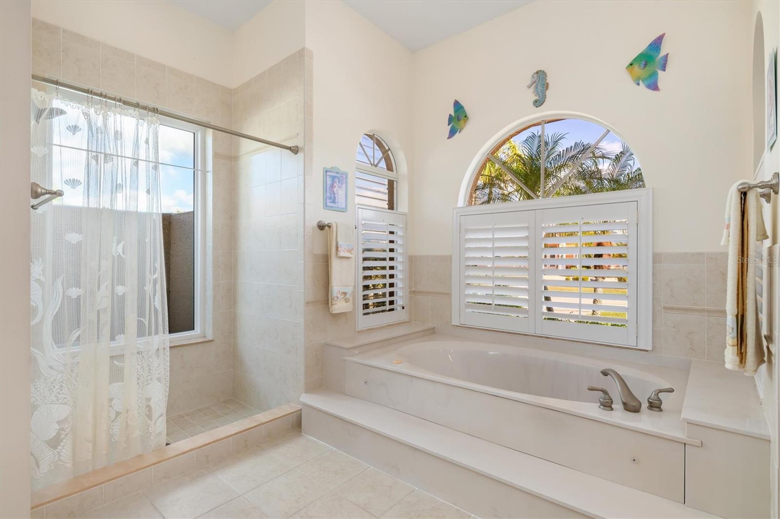 Image 24 of 72 For 790 Monaco Drive