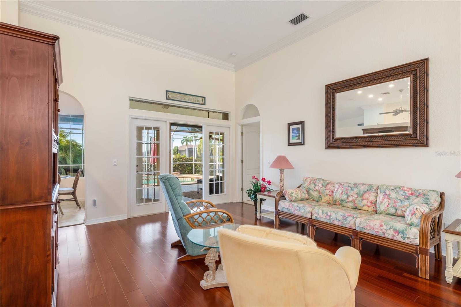 Image 5 of 72 For 790 Monaco Drive