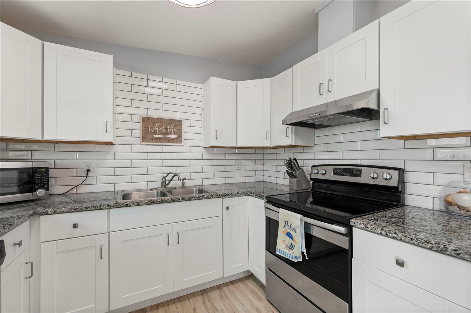 Image 14 of 62 For 70 Virginia Court