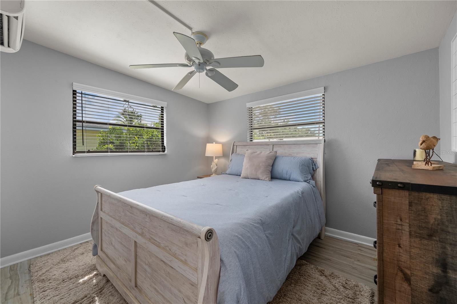 Image 19 of 62 For 70 Virginia Court