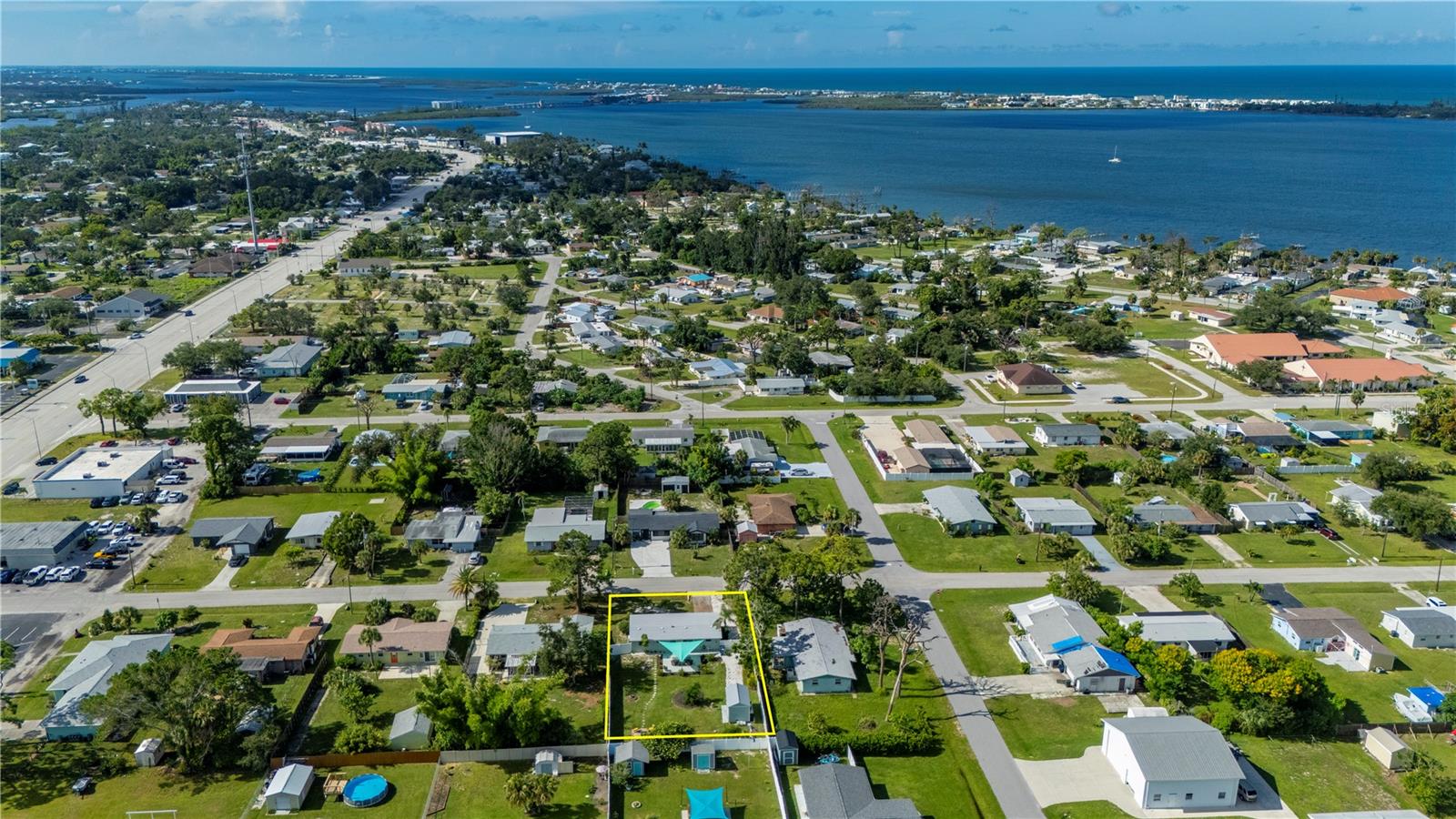 Image 46 of 62 For 70 Virginia Court