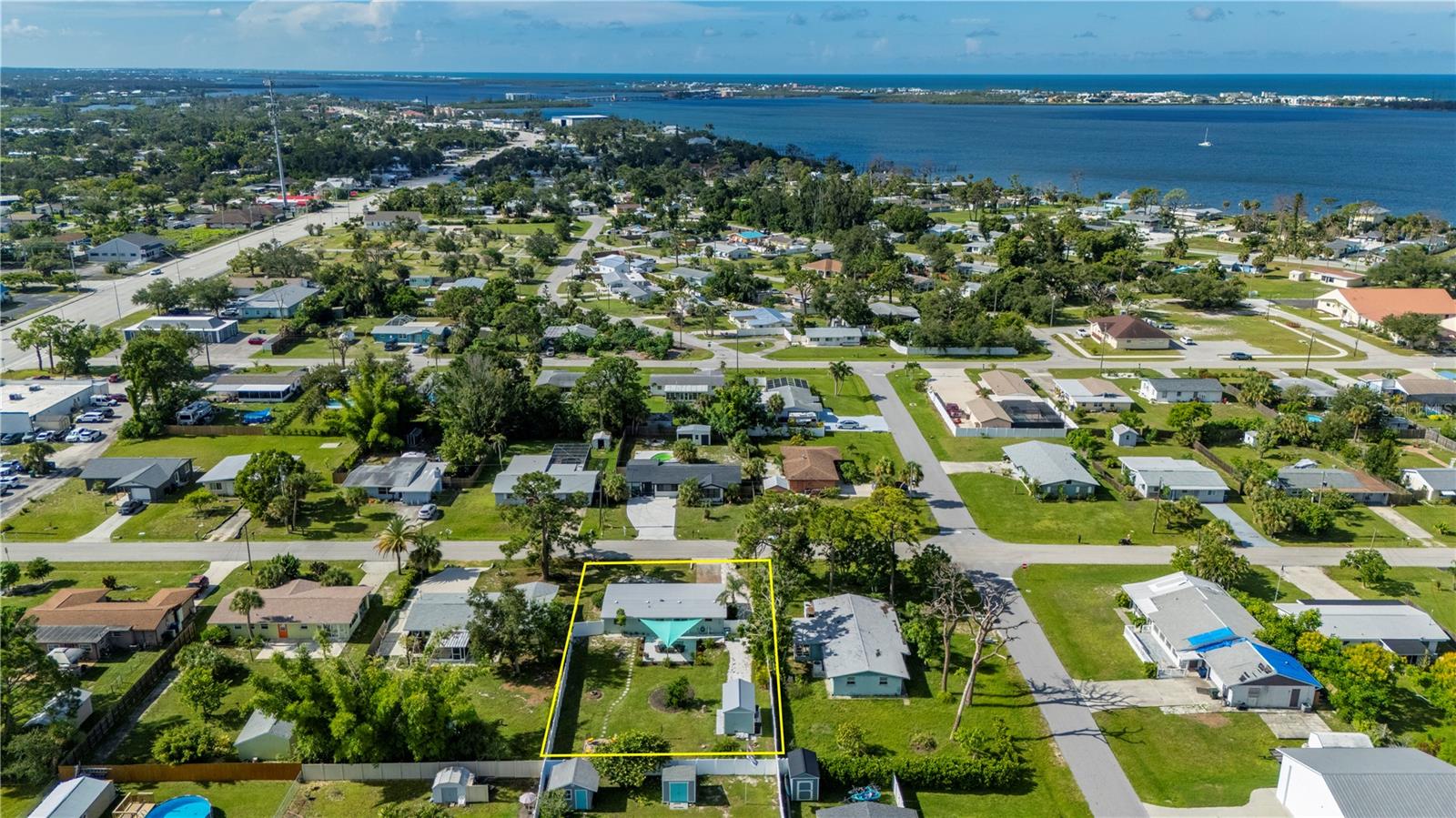 Image 47 of 62 For 70 Virginia Court