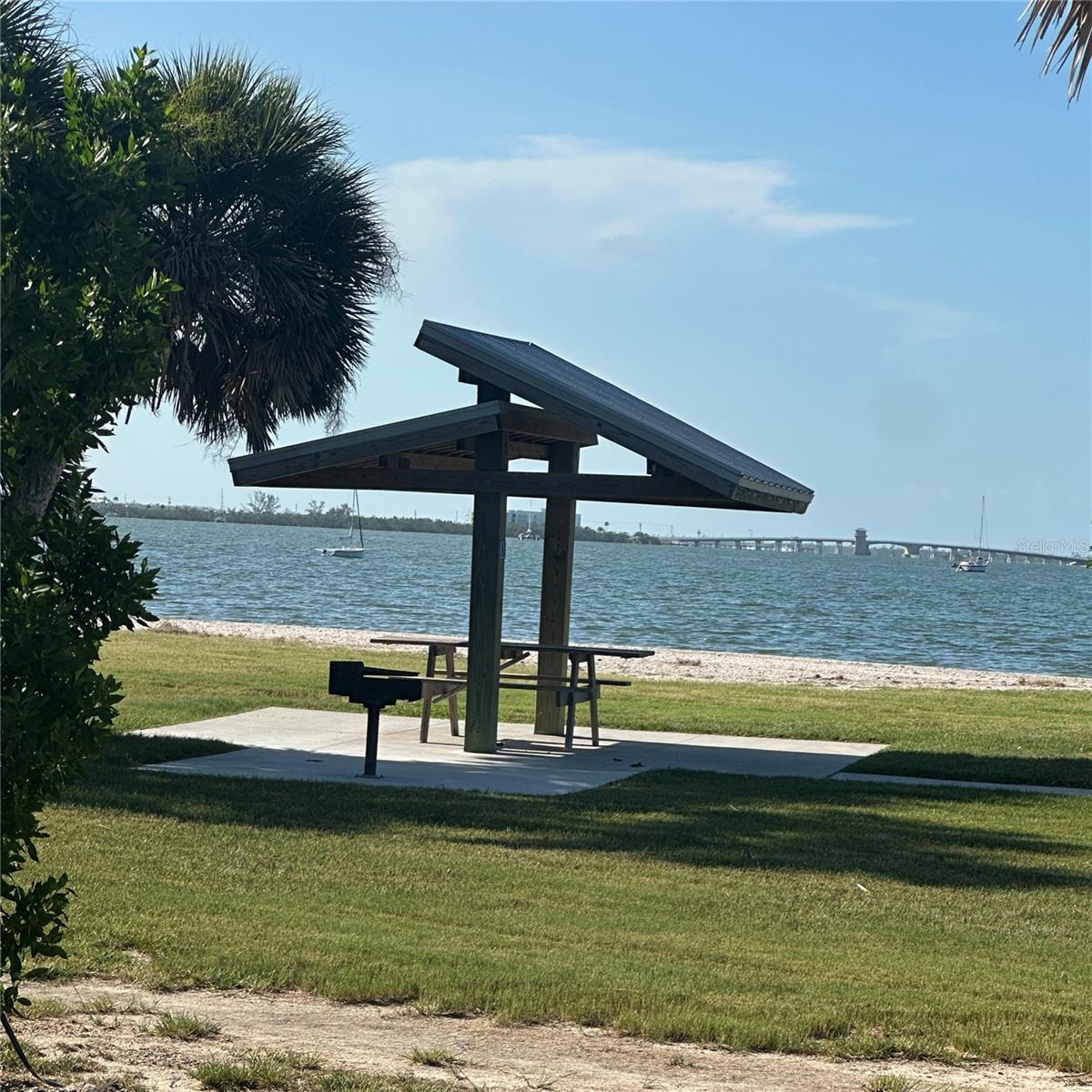 Image 52 of 62 For 70 Virginia Court