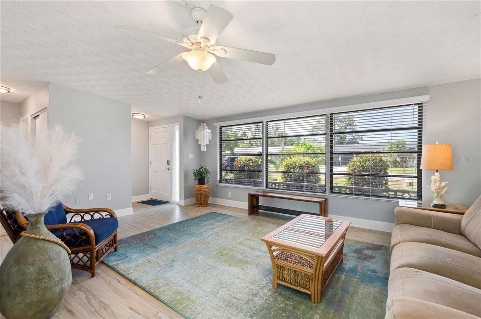 Image 9 of 62 For 70 Virginia Court