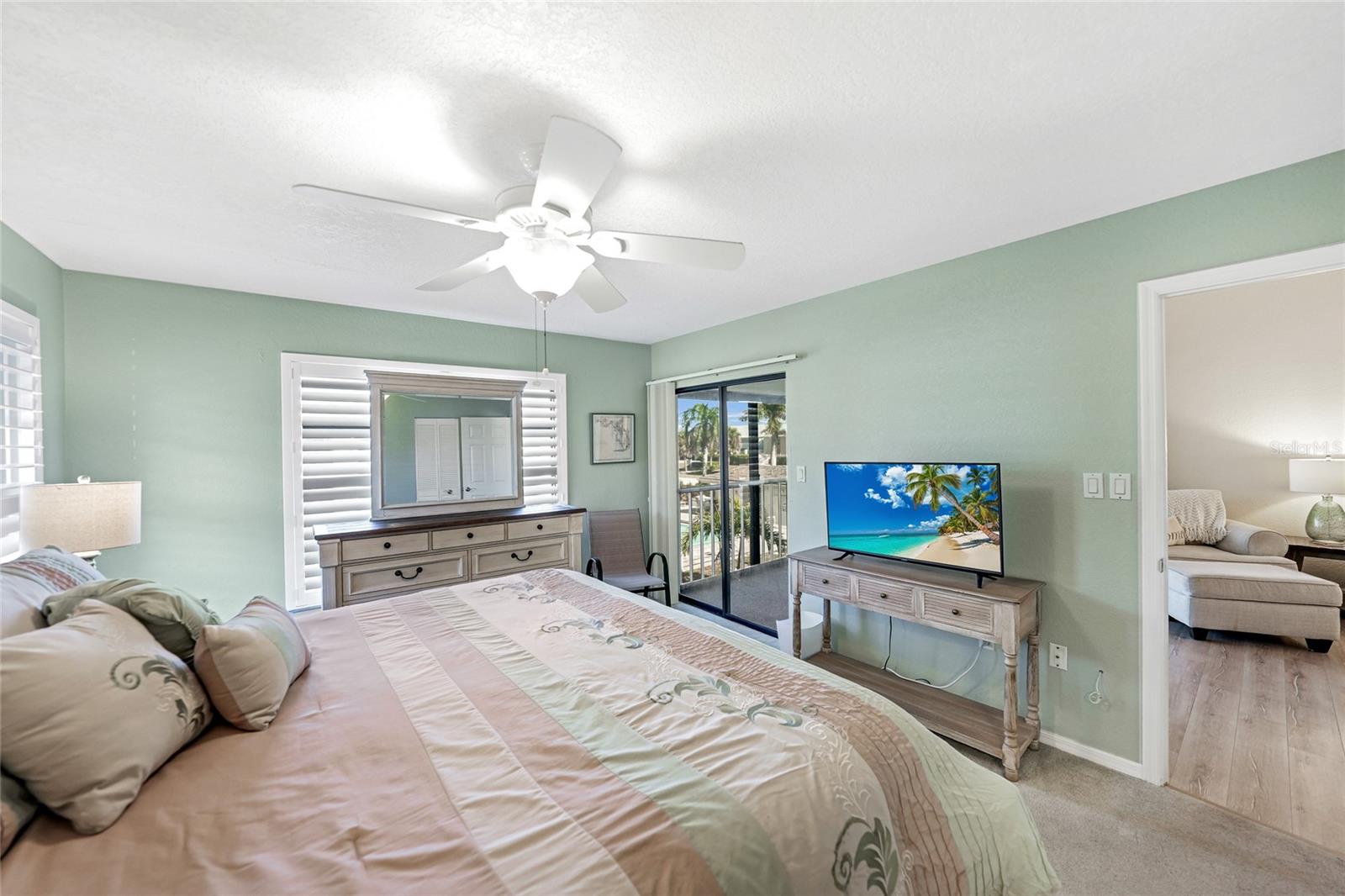 Image 14 of 35 For 347 Coldeway Drive G6