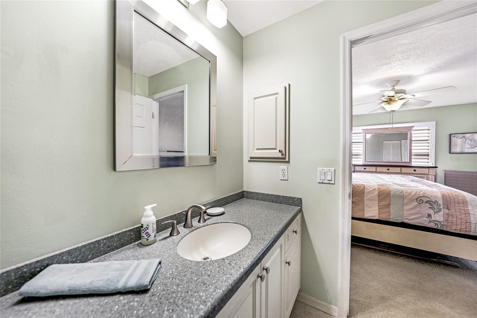 Image 18 of 35 For 347 Coldeway Drive G6