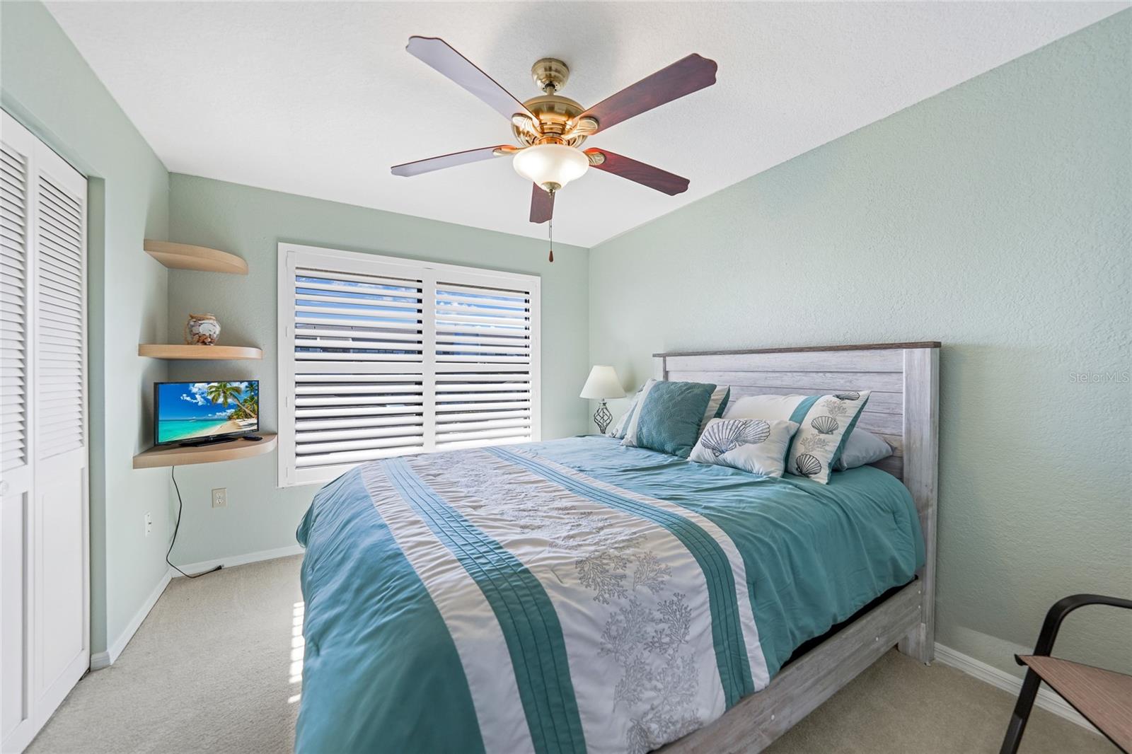 Image 20 of 35 For 347 Coldeway Drive G6