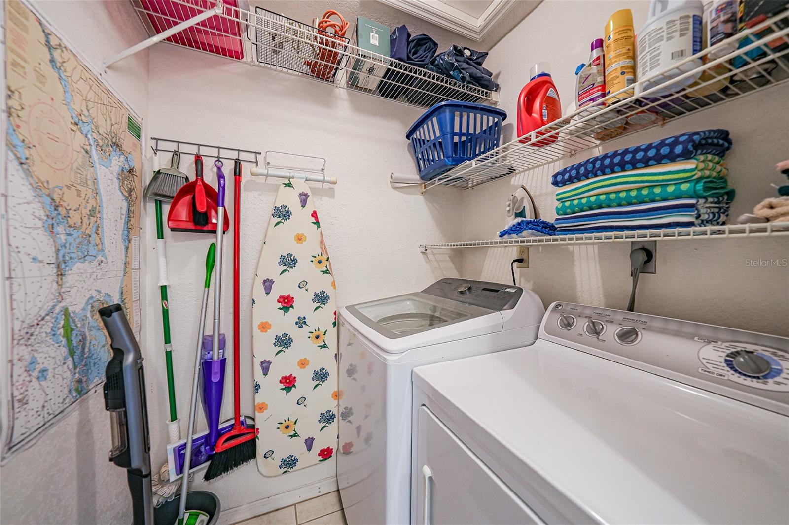 Image 24 of 35 For 347 Coldeway Drive G6