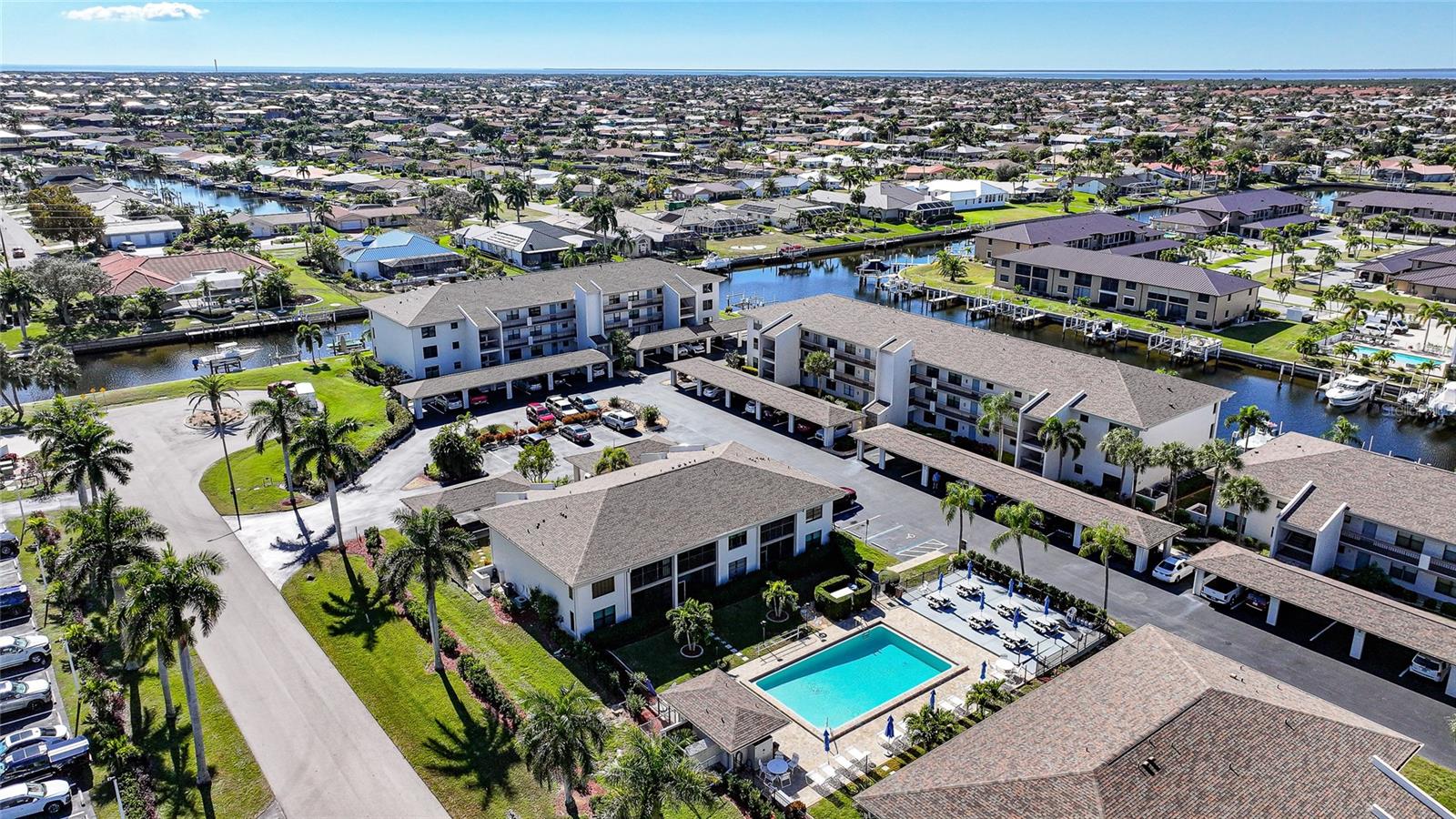 Image 27 of 35 For 347 Coldeway Drive G6