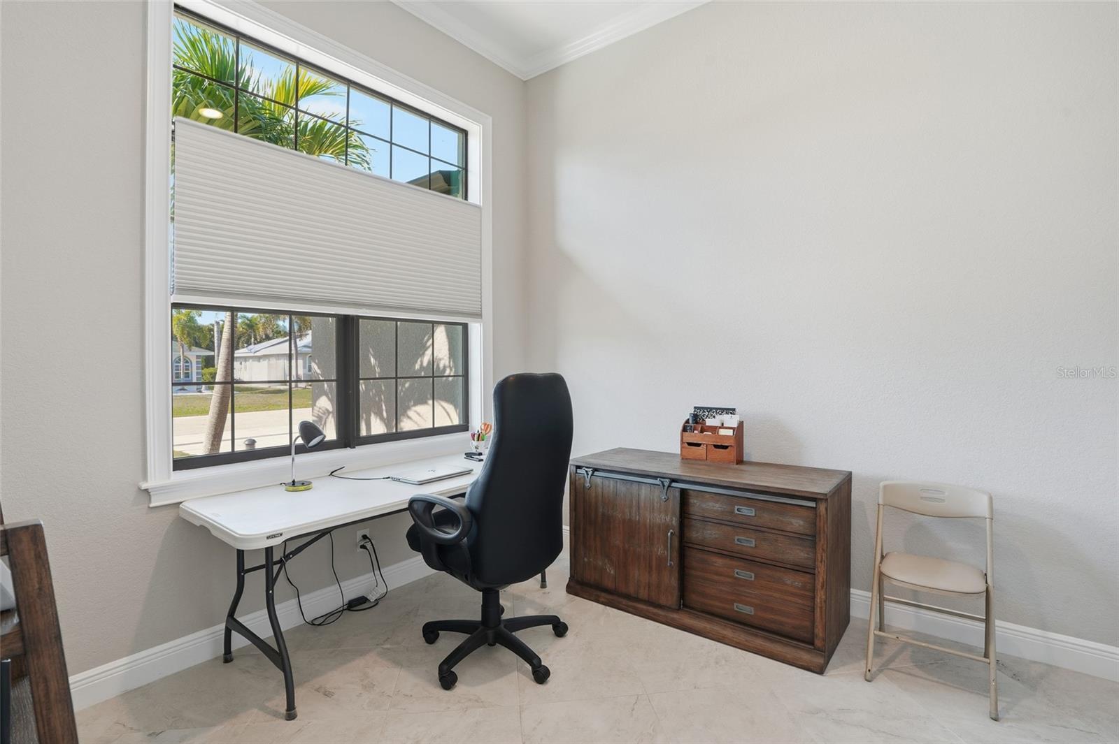 Image 13 of 39 For 7416 Seagrape Road