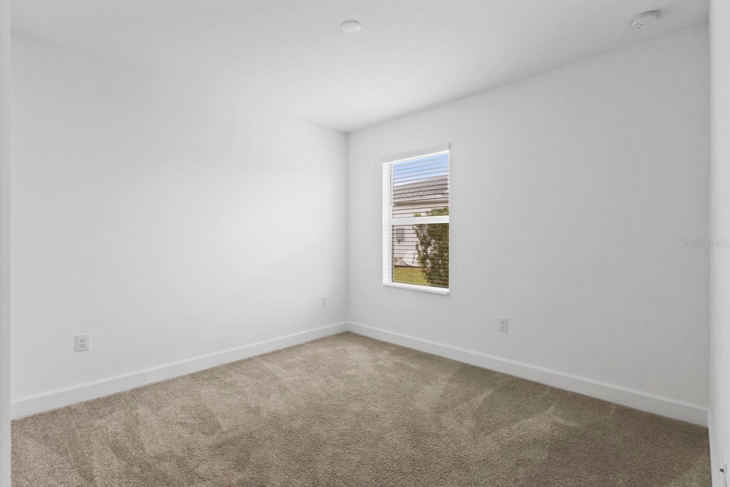 Image 22 of 43 For 42455 Cascade Drive