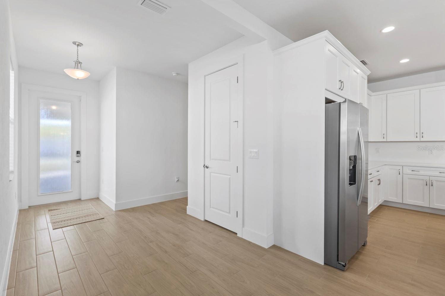 Image 11 of 41 For 44319 Panther Drive