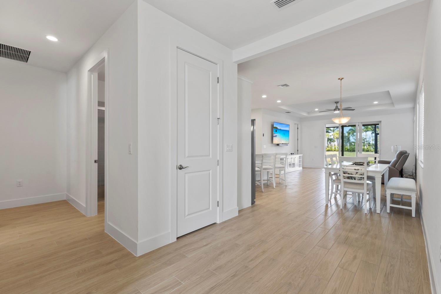 Image 12 of 41 For 44319 Panther Drive