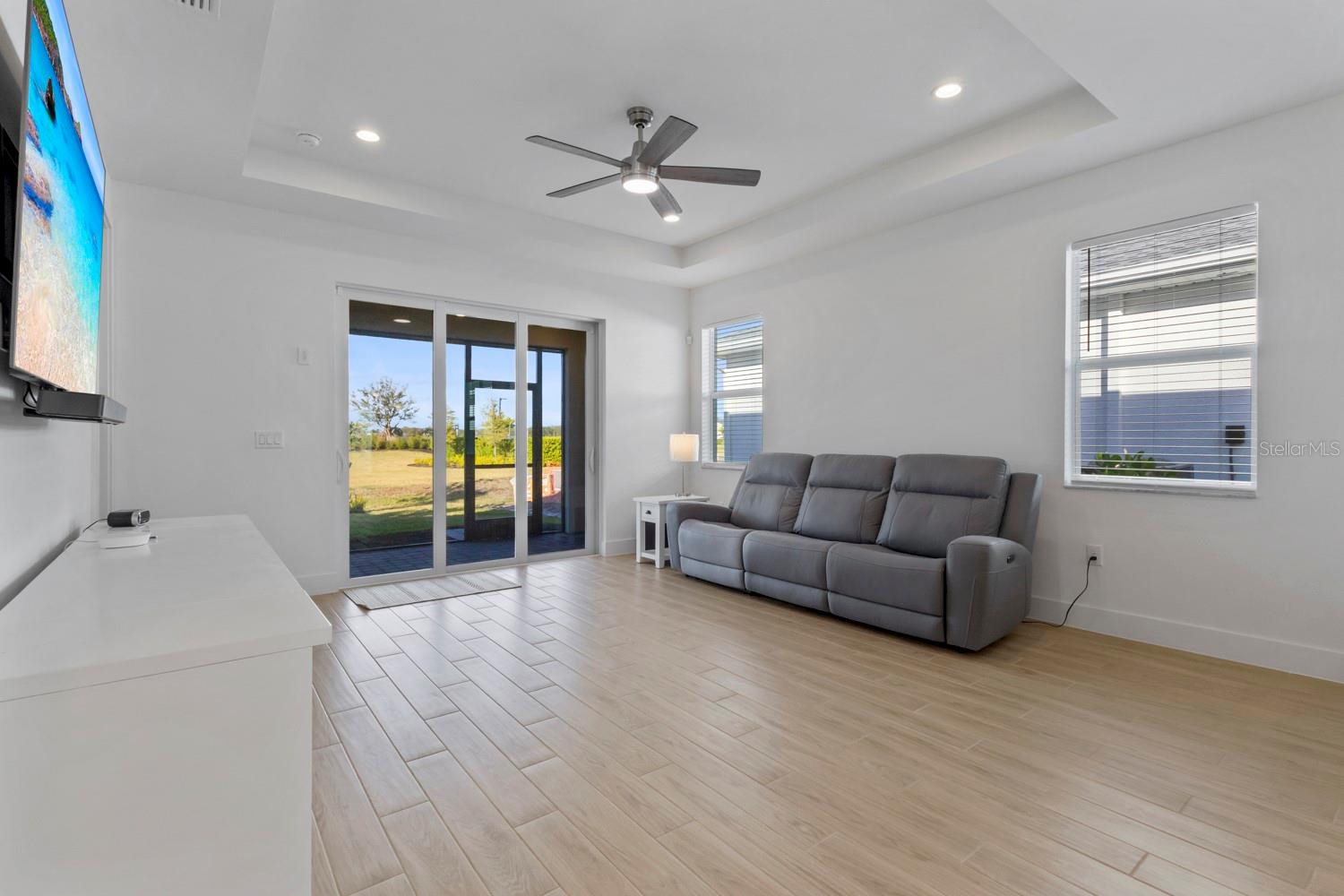 Image 13 of 41 For 44319 Panther Drive