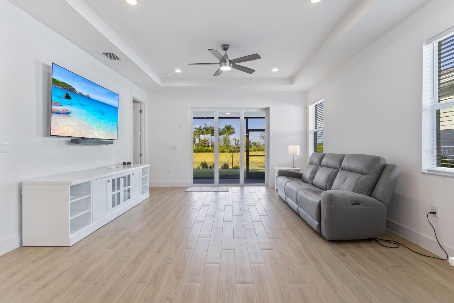 Image 14 of 41 For 44319 Panther Drive