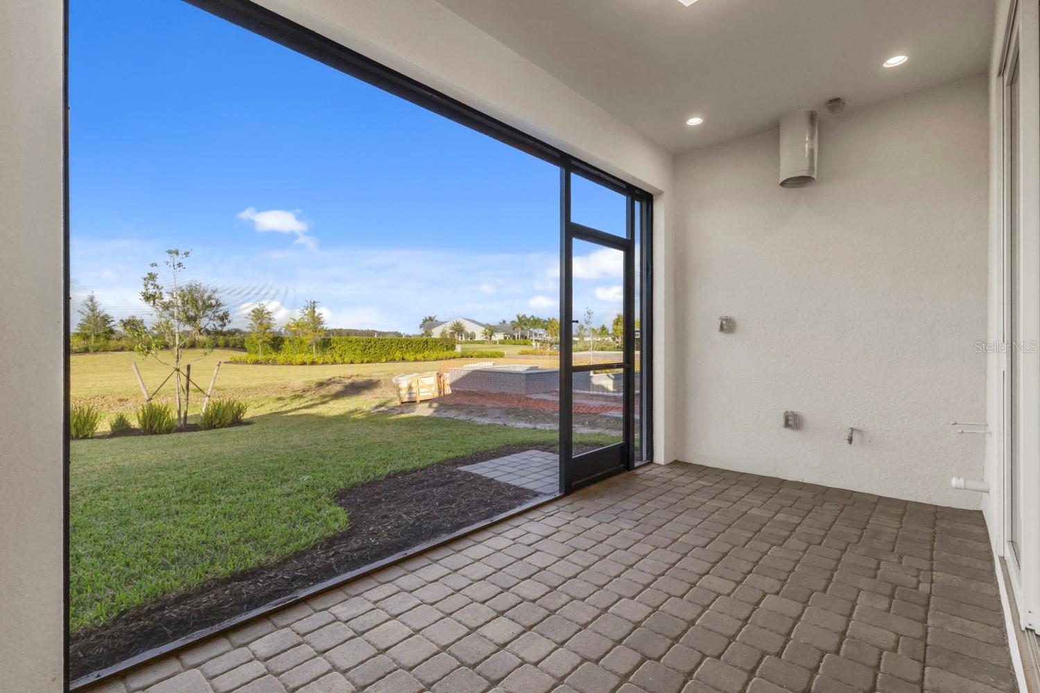 Image 26 of 41 For 44319 Panther Drive