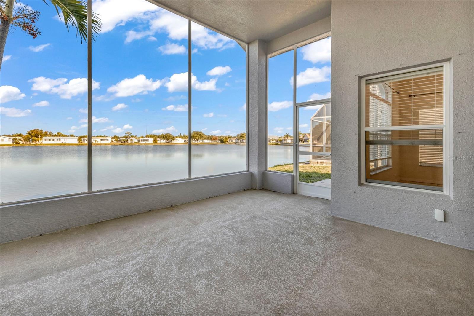 Image 32 of 47 For 24436 Buckingham Way