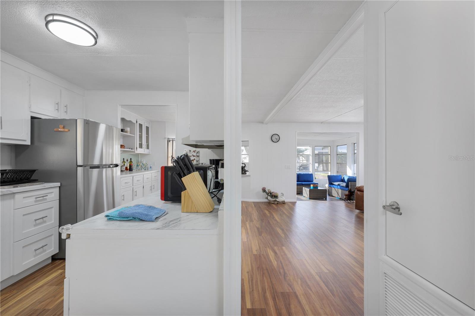 Image 12 of 85 For 2100 Kings Highway 430