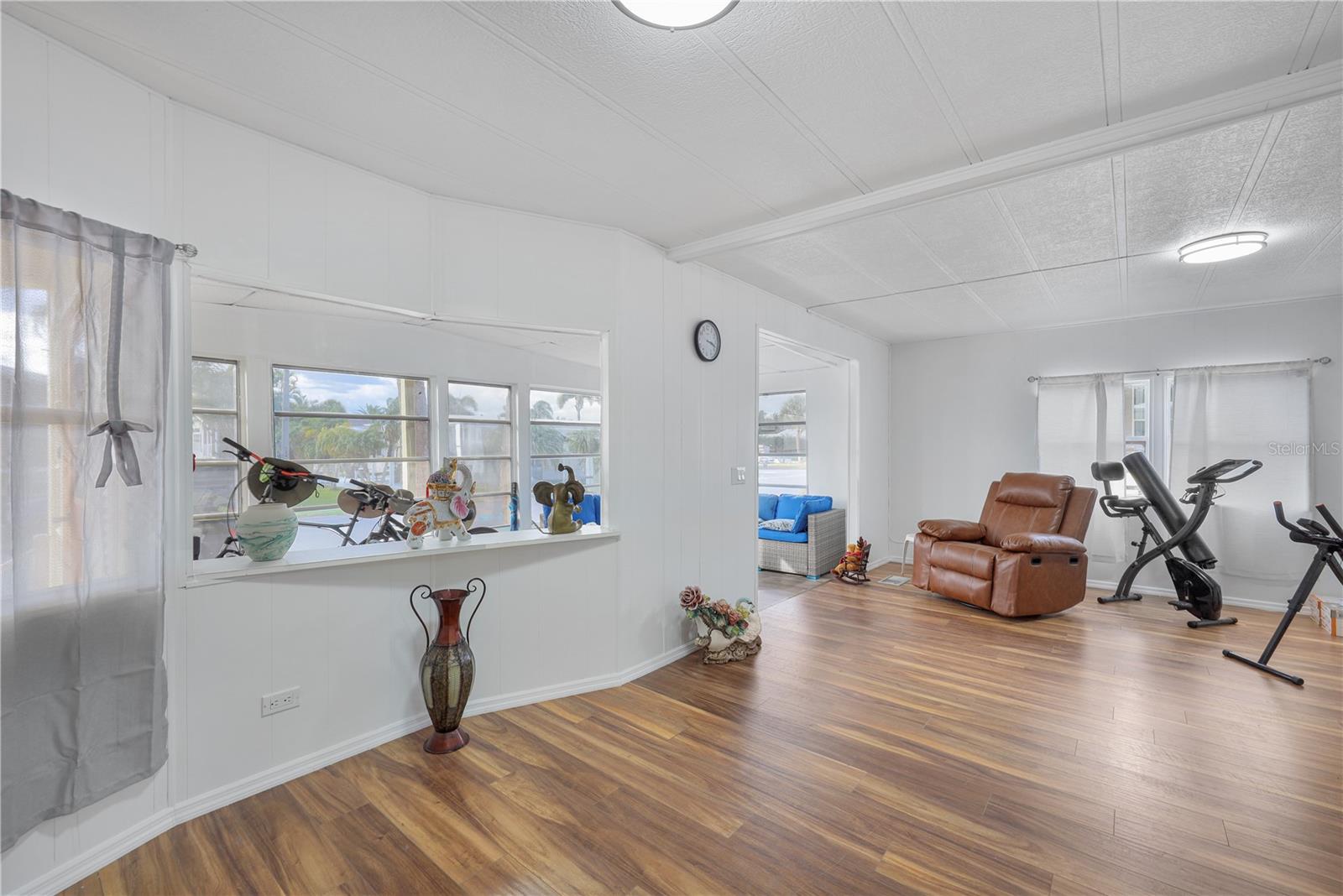 Image 16 of 85 For 2100 Kings Highway 430