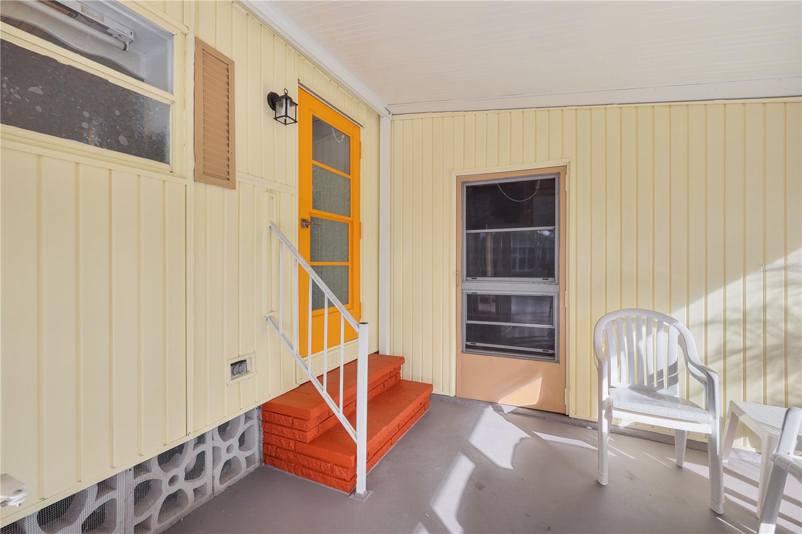 Image 5 of 85 For 2100 Kings Highway 430