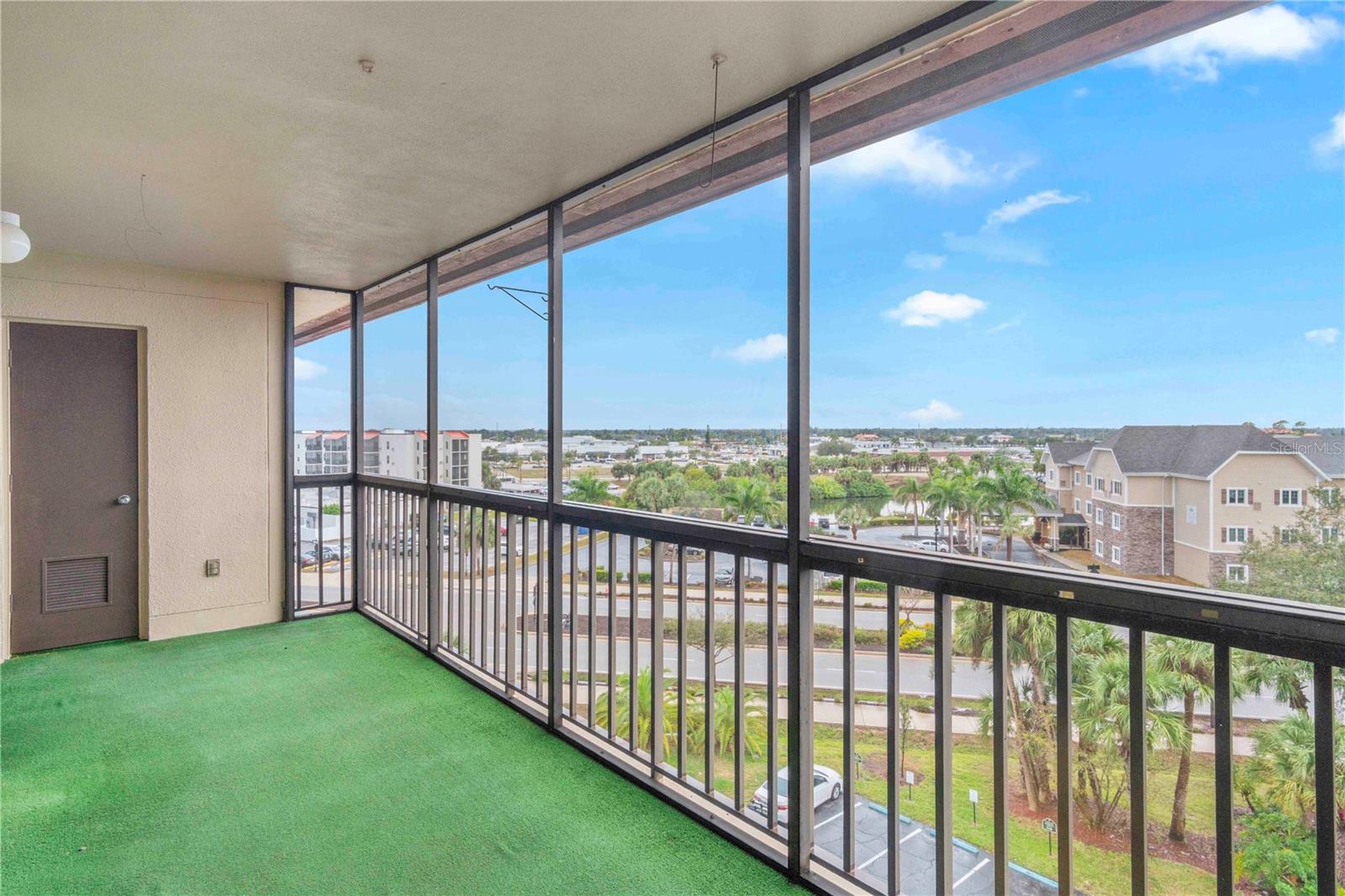 Image 30 of 45 For 21405 Olean Boulevard 605