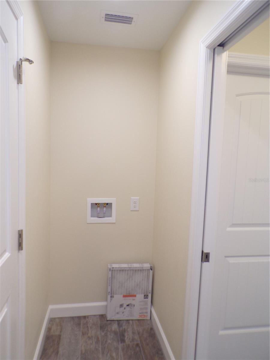 Image 39 of 39 For 3112 Pinetree Street