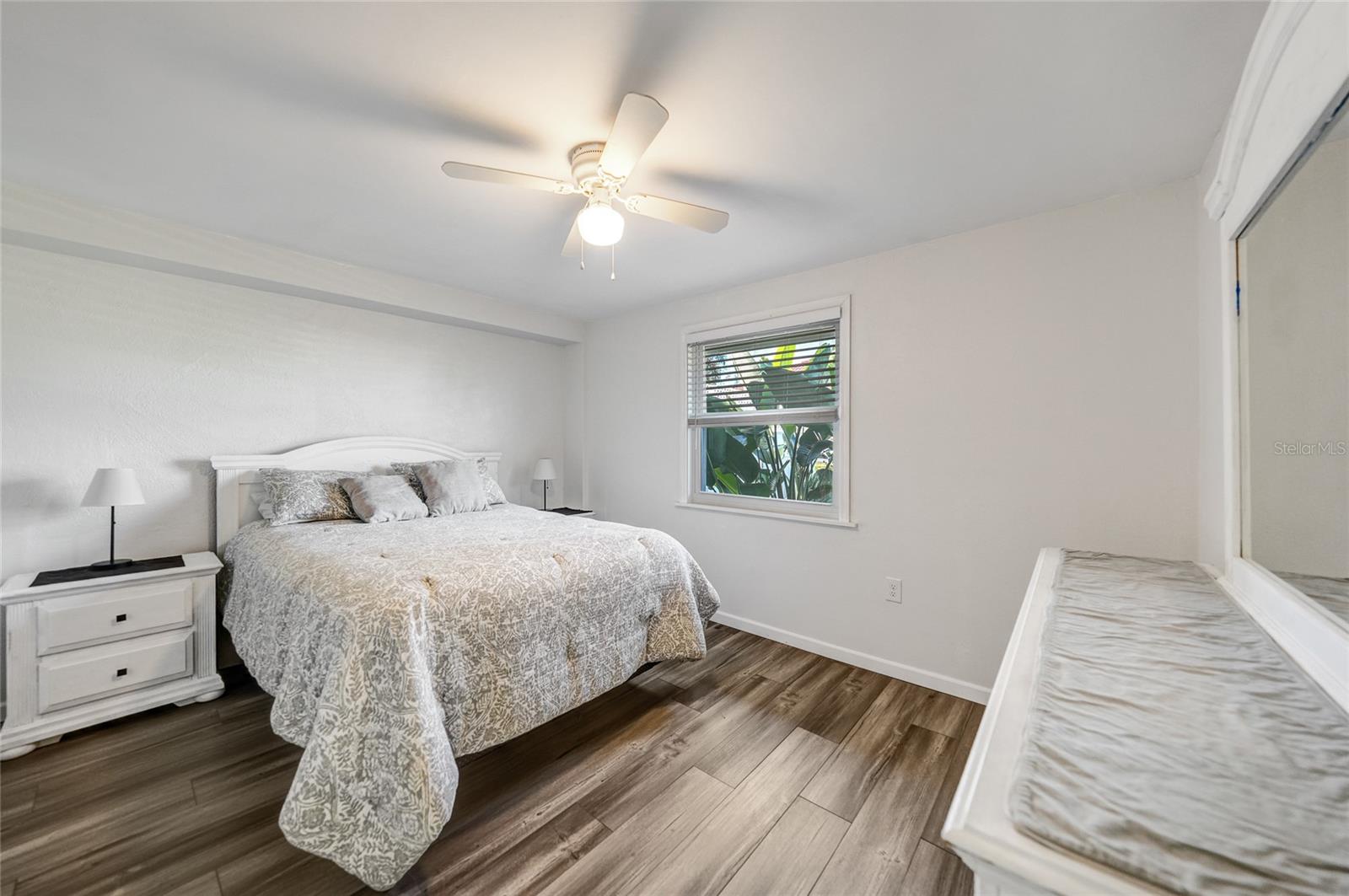 Image 15 of 33 For 141 Singapore Road