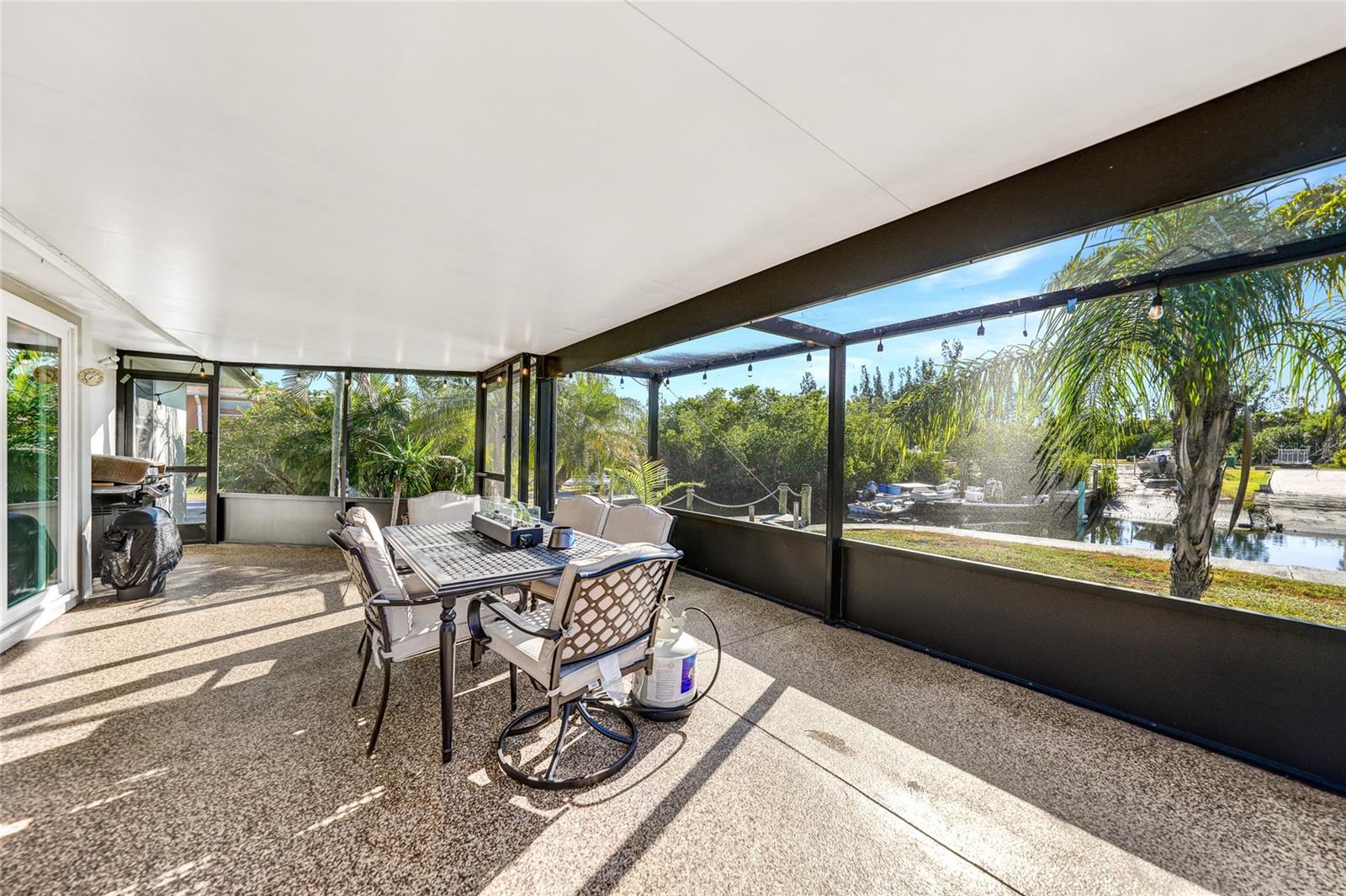 Image 26 of 33 For 141 Singapore Road