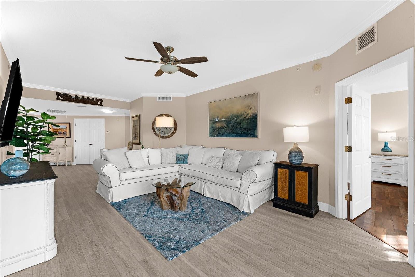 Image 10 of 82 For 1102 Jessie Harbor Drive 1102