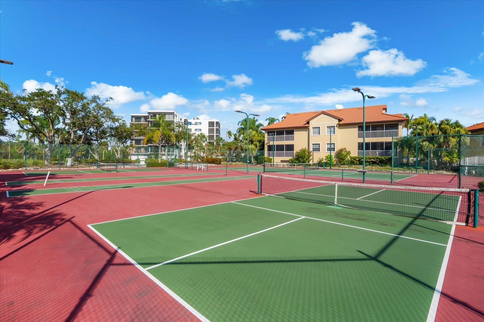 Image 51 of 82 For 1102 Jessie Harbor Drive 1102