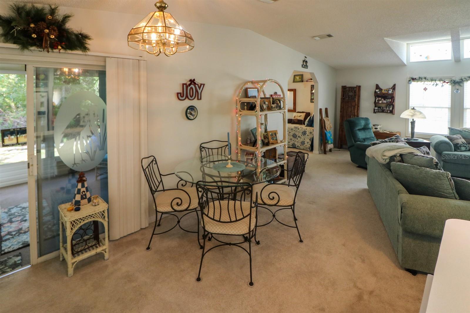 Image 11 of 27 For 5601 Duncan # 125