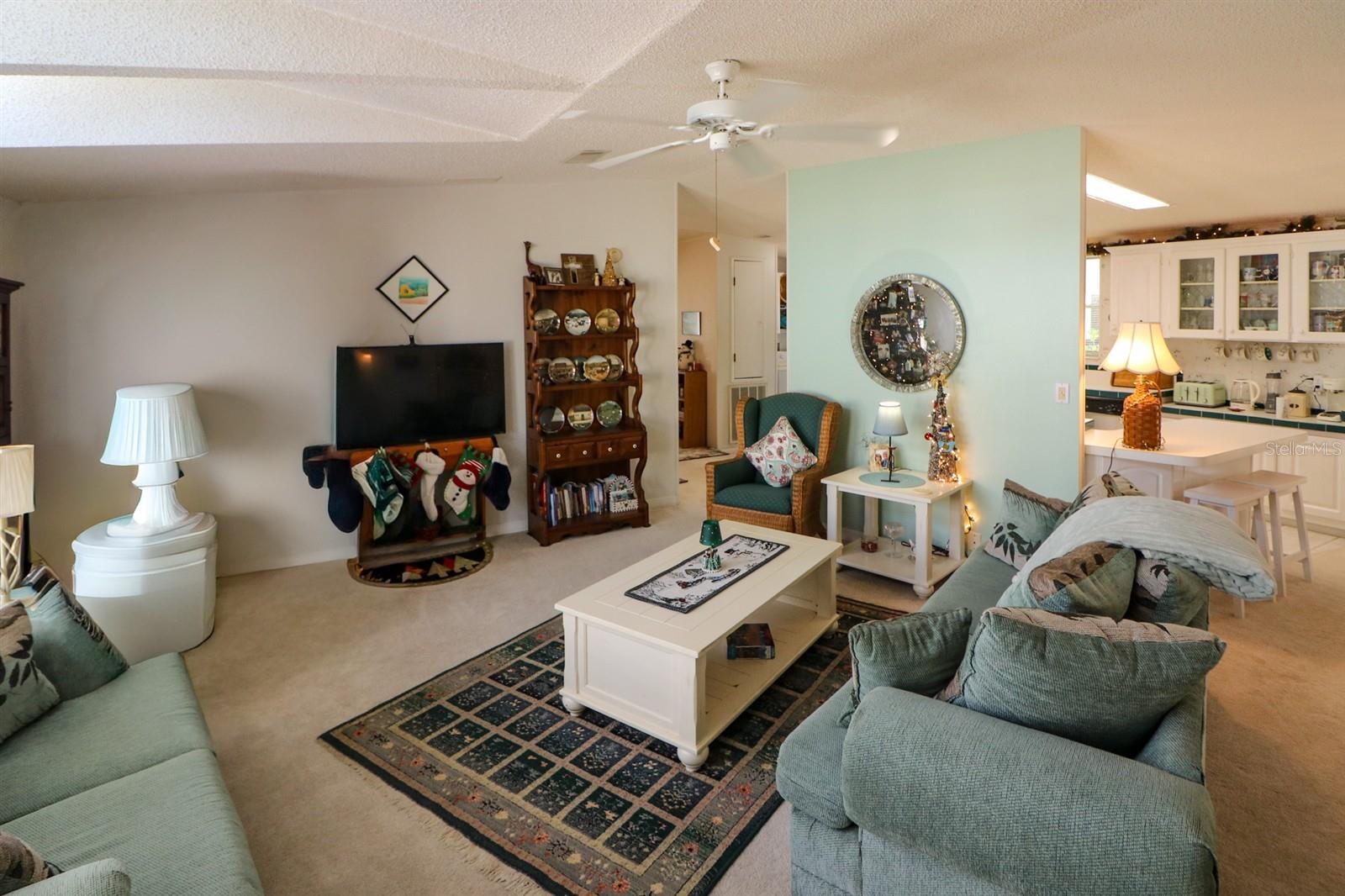 Image 14 of 27 For 5601 Duncan # 125