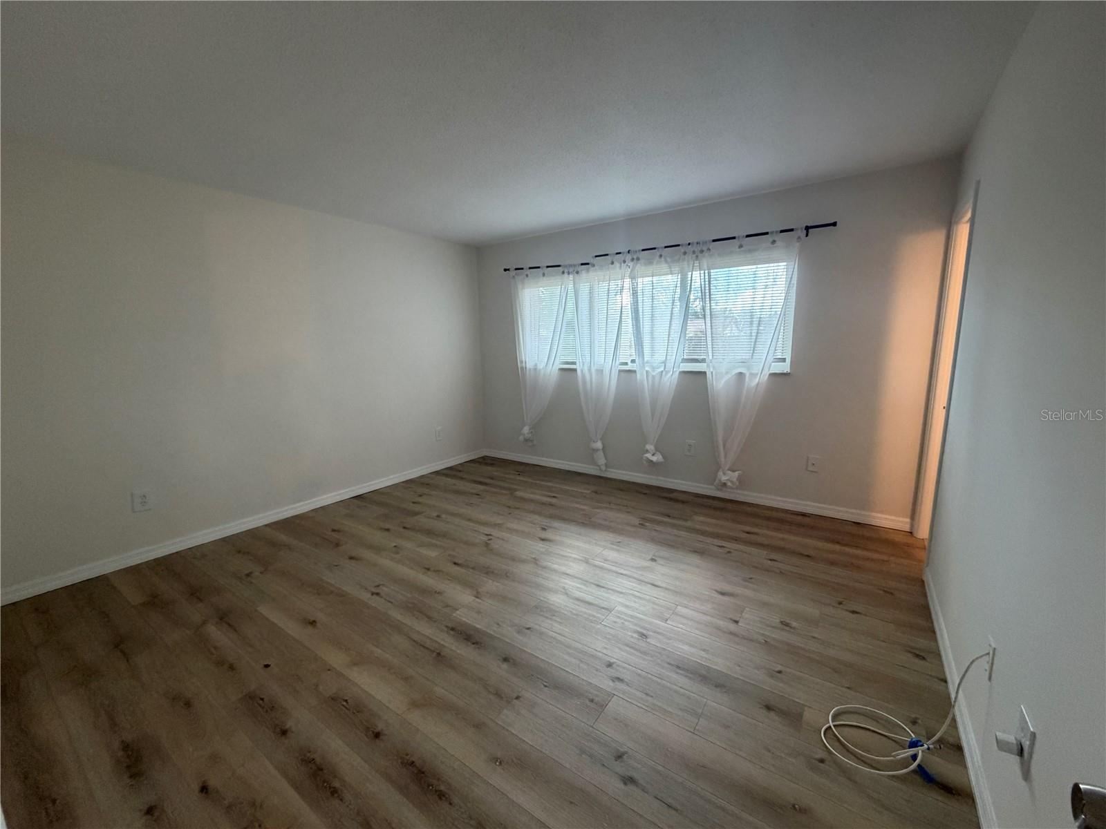 Image 15 of 20 For 1595 Adrian Street