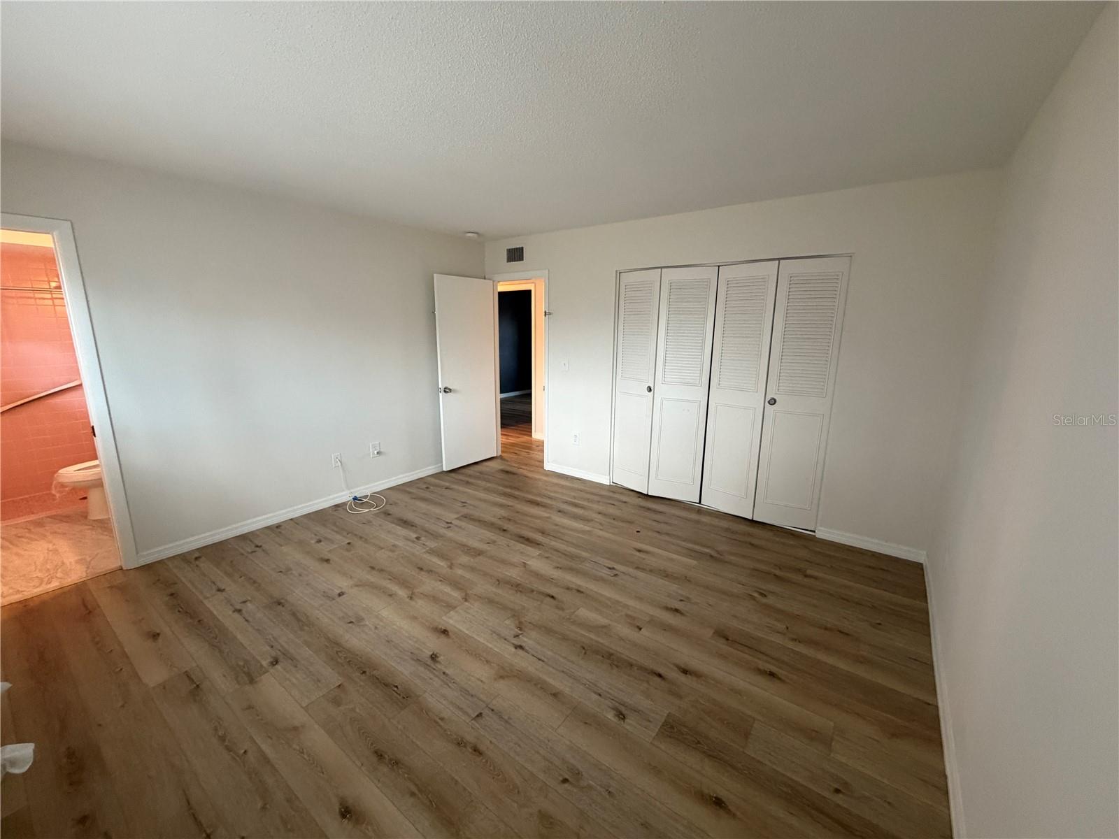 Image 16 of 20 For 1595 Adrian Street