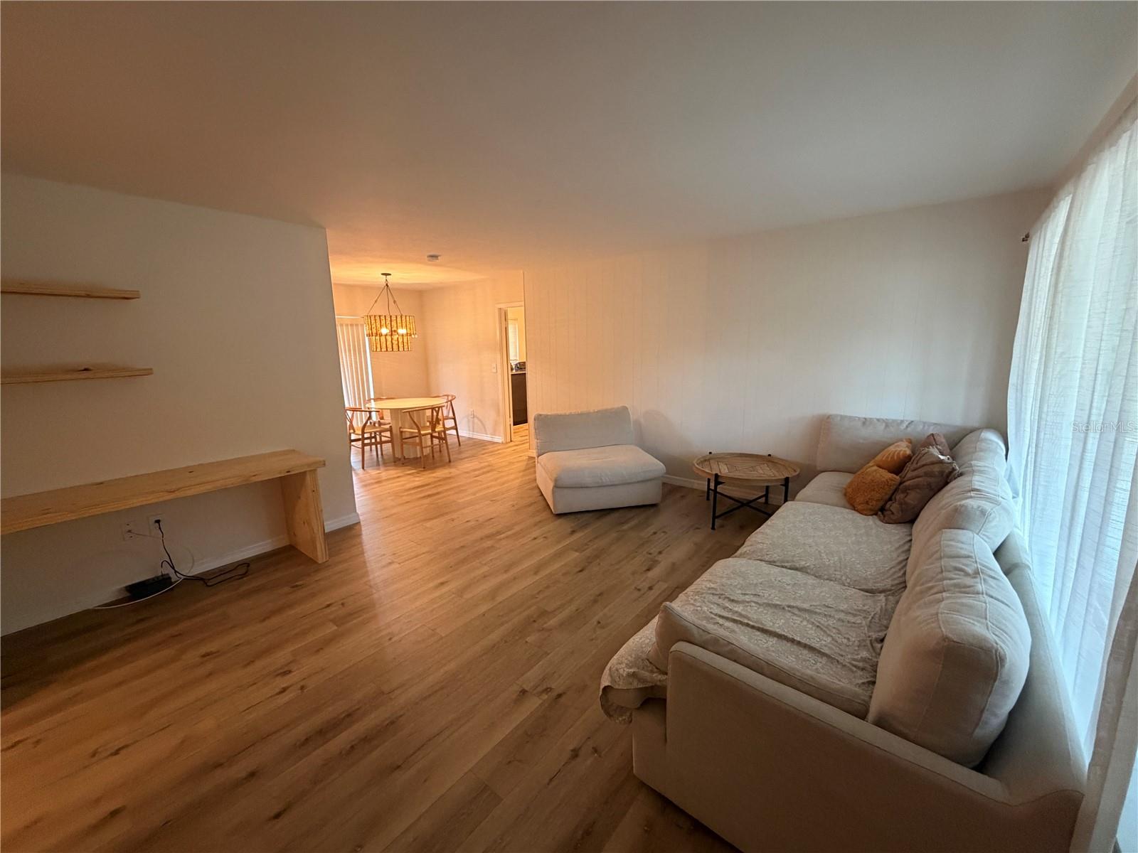 Image 6 of 20 For 1595 Adrian Street