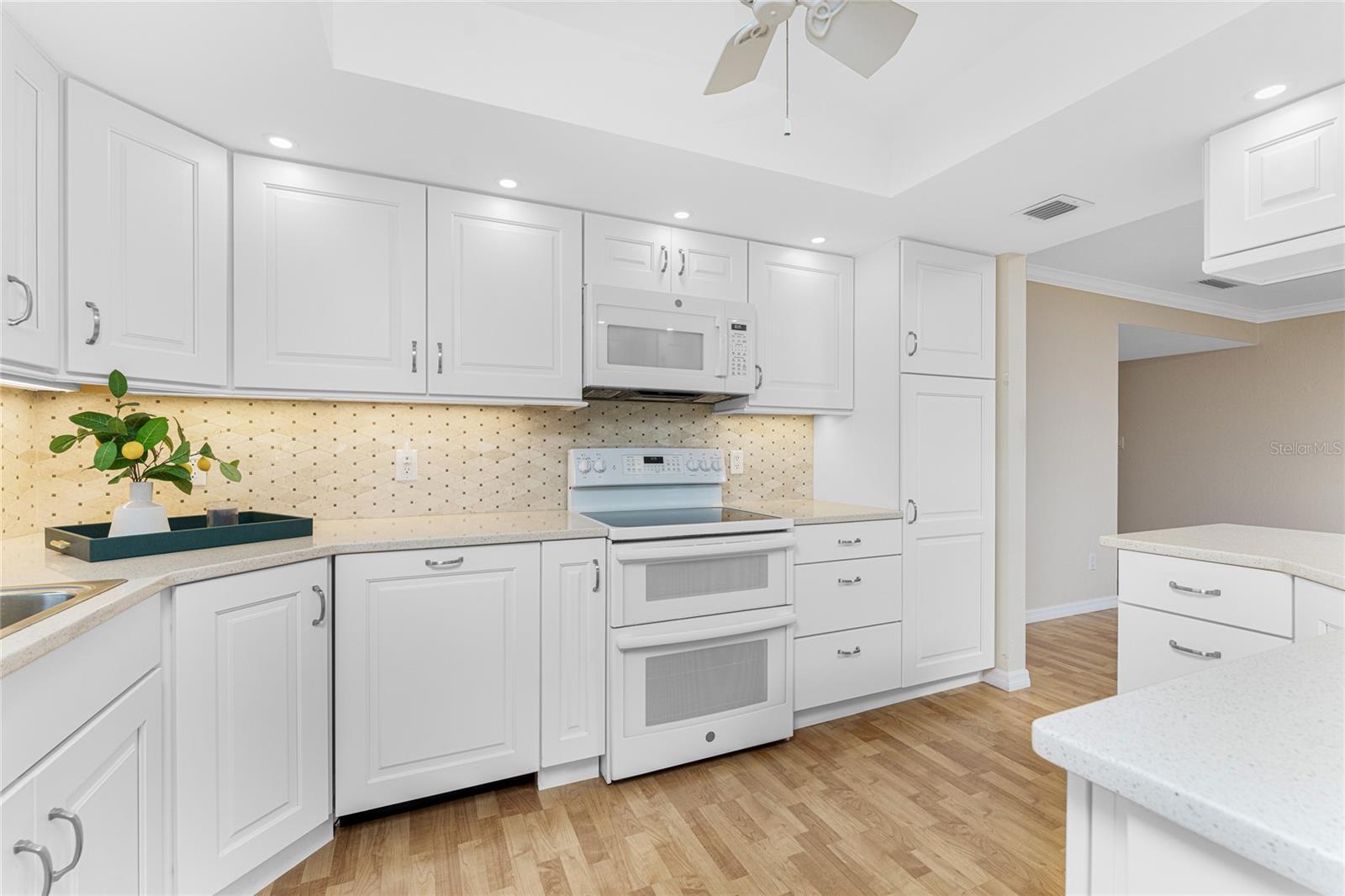 Image 12 of 53 For 1610 Islamorada Boulevard 64c