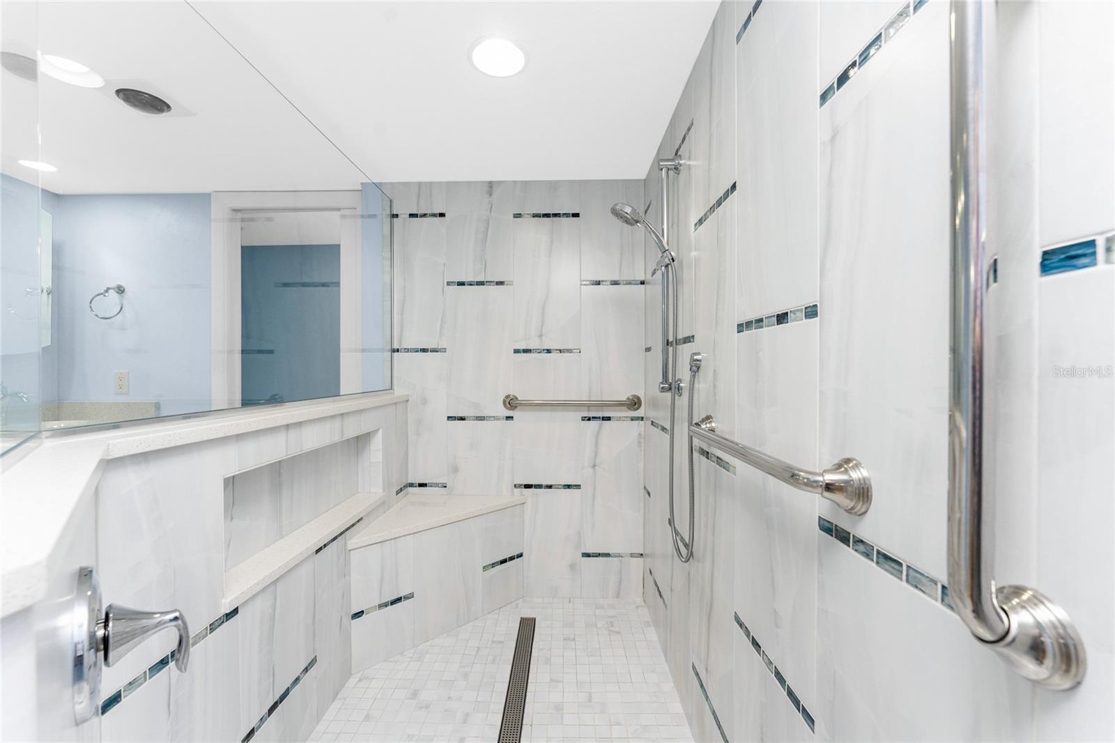 Image 19 of 53 For 1610 Islamorada Boulevard 64c