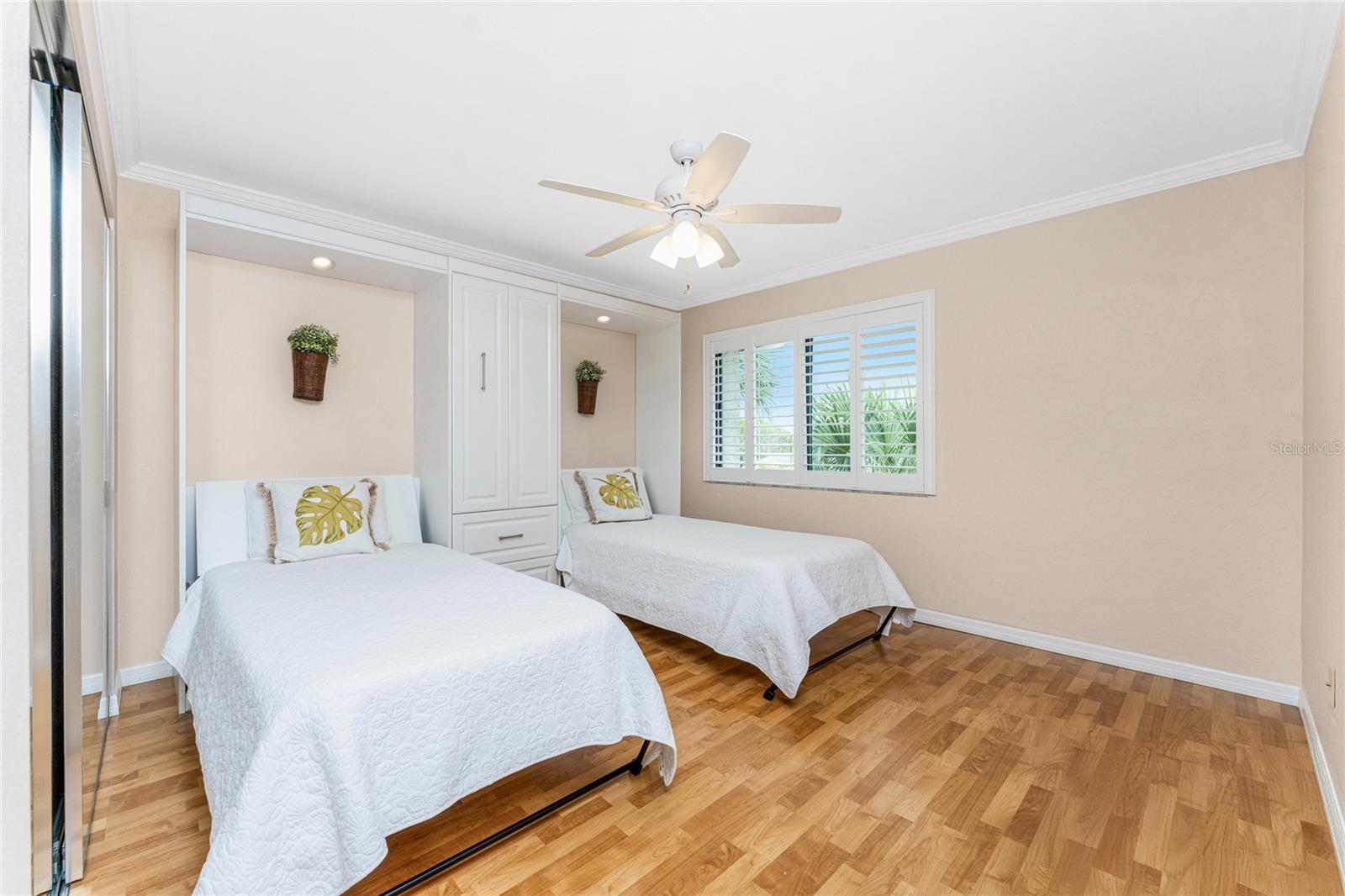 Image 21 of 53 For 1610 Islamorada Boulevard 64c