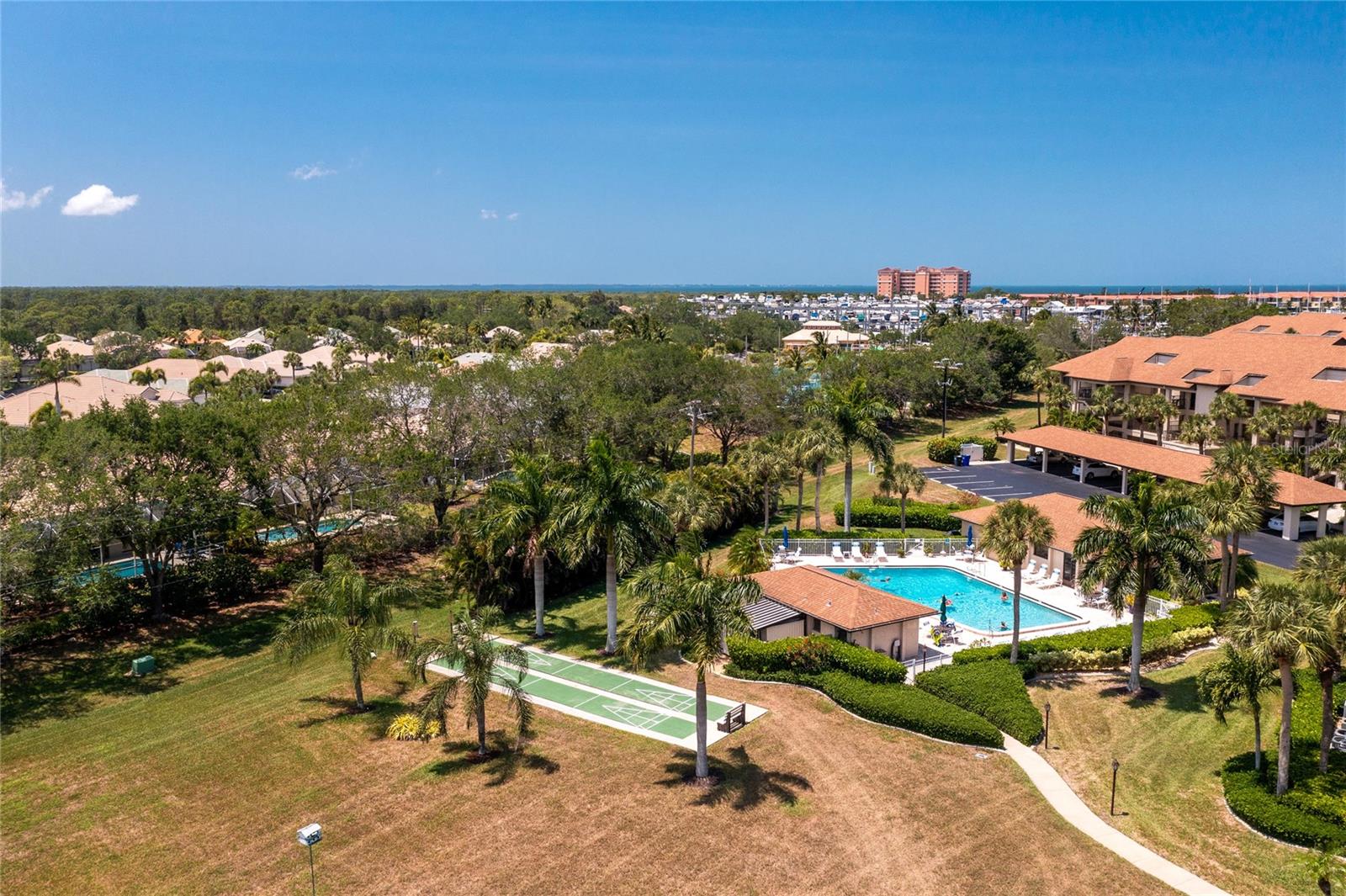 Image 41 of 53 For 1610 Islamorada Boulevard 64c