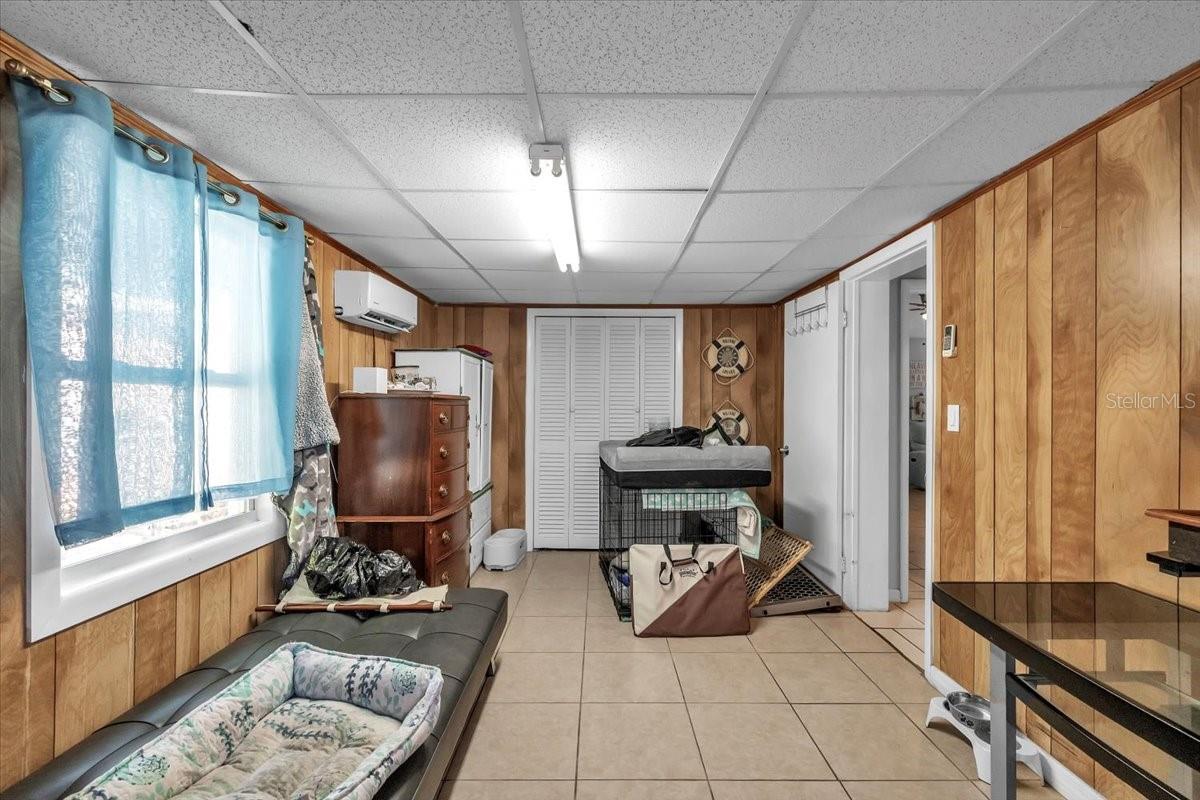 Image 17 of 36 For 4015 Conway Boulevard