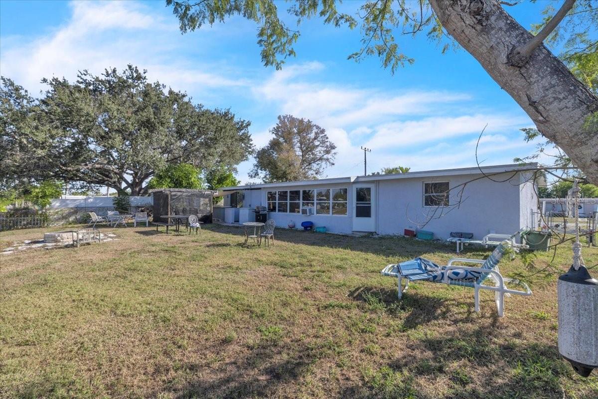 Image 22 of 36 For 4015 Conway Boulevard