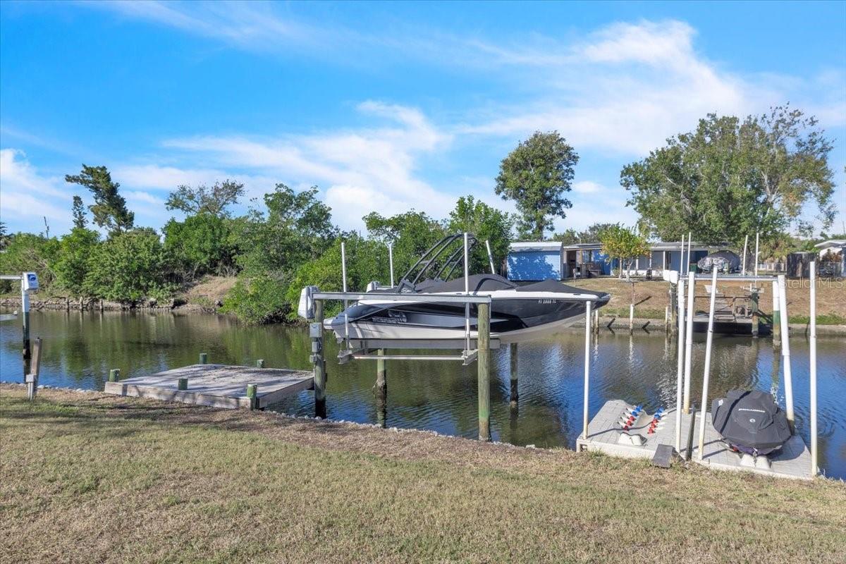 Image 25 of 36 For 4015 Conway Boulevard