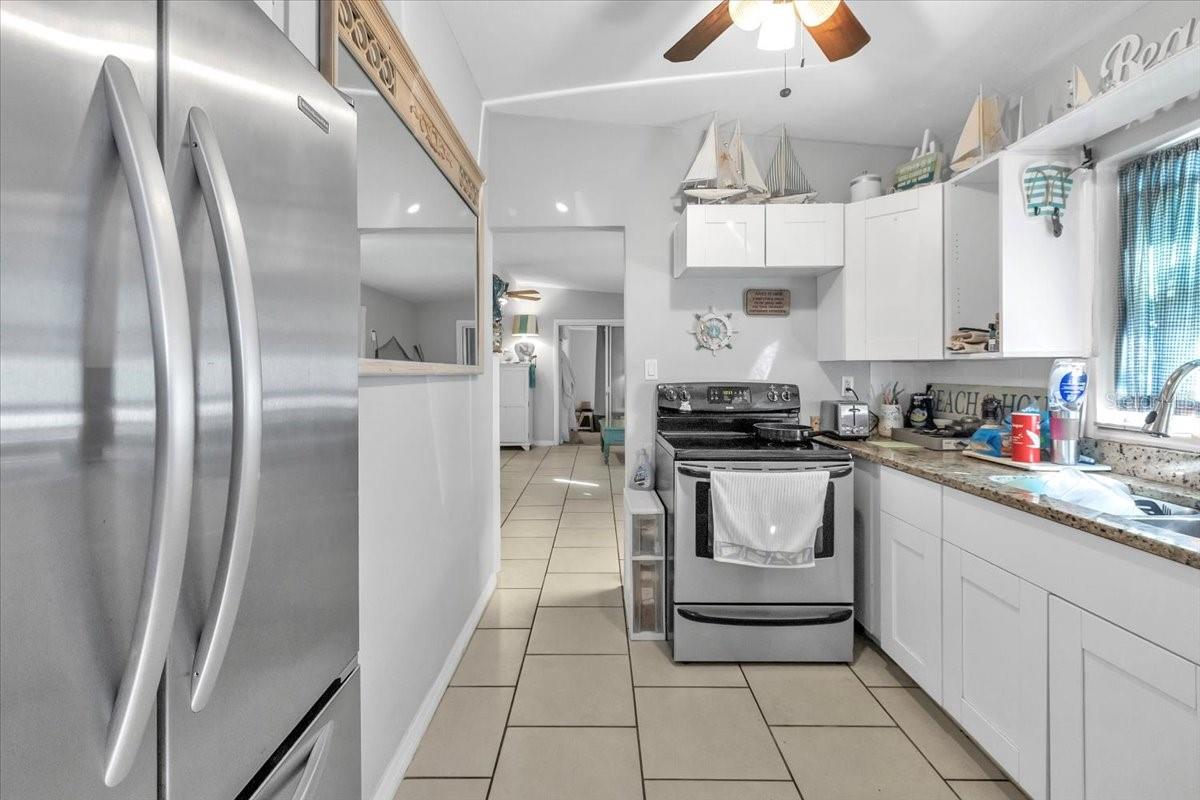 Image 7 of 36 For 4015 Conway Boulevard